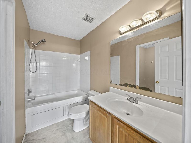 1500 Tera Alta Road, Columbus, OH 43207 Photo 5