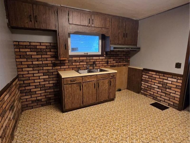 622 Union Street, Union City - In, OH 47390 Photo 11