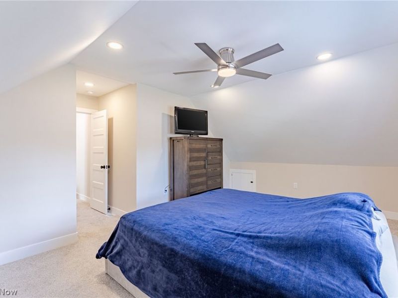3297 W 127th Street, Cleveland, OH 44111 Photo 15