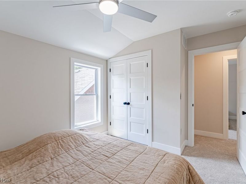 3297 W 127th Street, Cleveland, OH 44111 Photo 22
