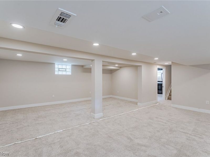 3297 W 127th Street, Cleveland, OH 44111 Photo 25