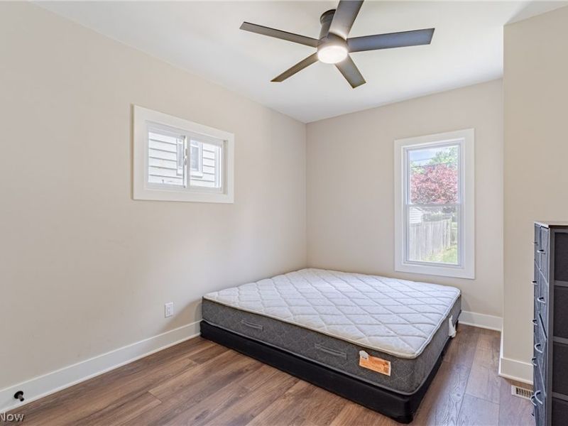 3297 W 127th Street, Cleveland, OH 44111 Photo 9