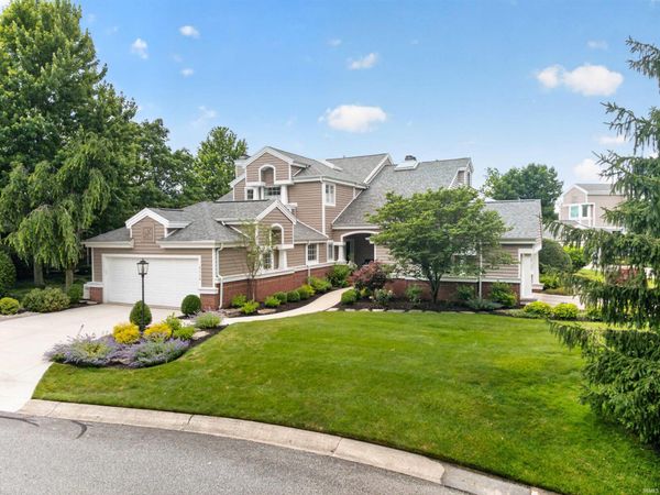 2330 Turnberry Lane, Fort Wayne, IN 46814