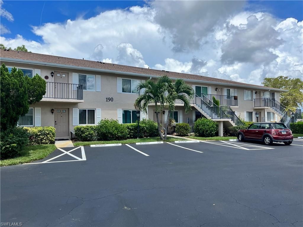 190 Palm Dr , Unit 1, Naples, FL 34112 Photo
