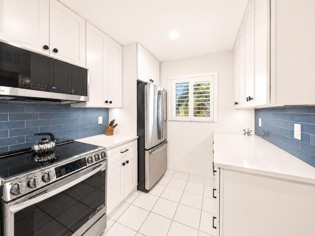 6236 Midnight Pass Road, Unit 1-307, Sarasota, FL 34242 Photo