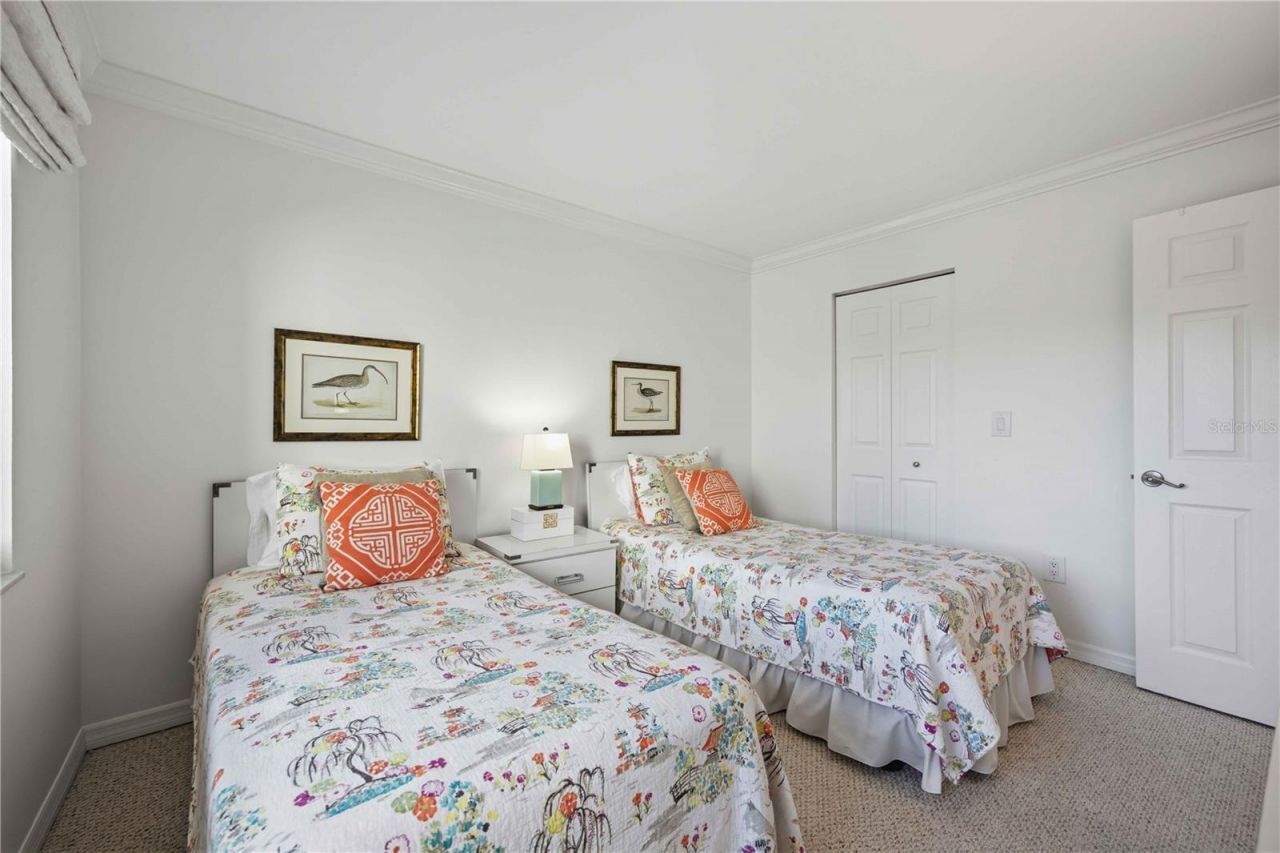 6236 Midnight Pass Road, Unit 1-307, Sarasota, FL 34242 Photo