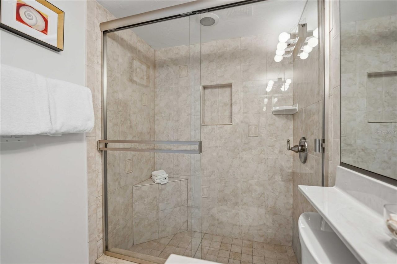 6236 Midnight Pass Road, Unit 1-307, Sarasota, FL 34242 Photo