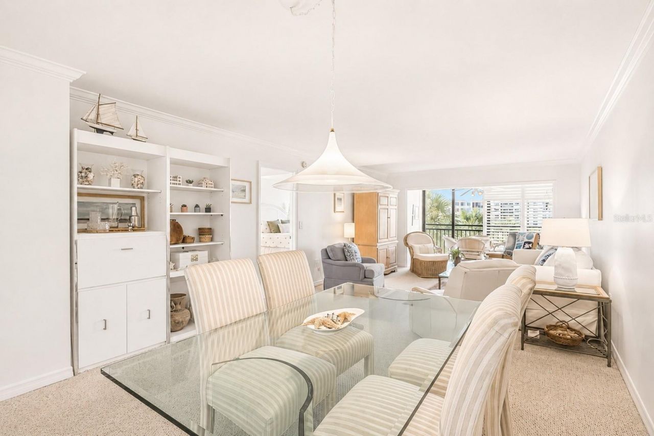 6236 Midnight Pass Road, Unit 1-307, Sarasota, FL 34242 Photo