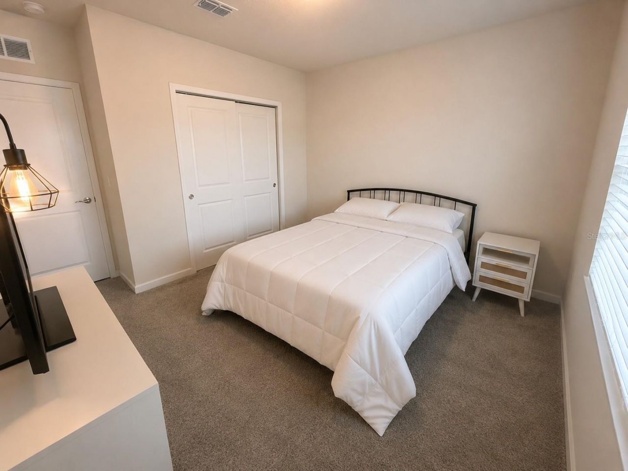 4086 Lush View Drive , Apopka, FL 32712 Photo