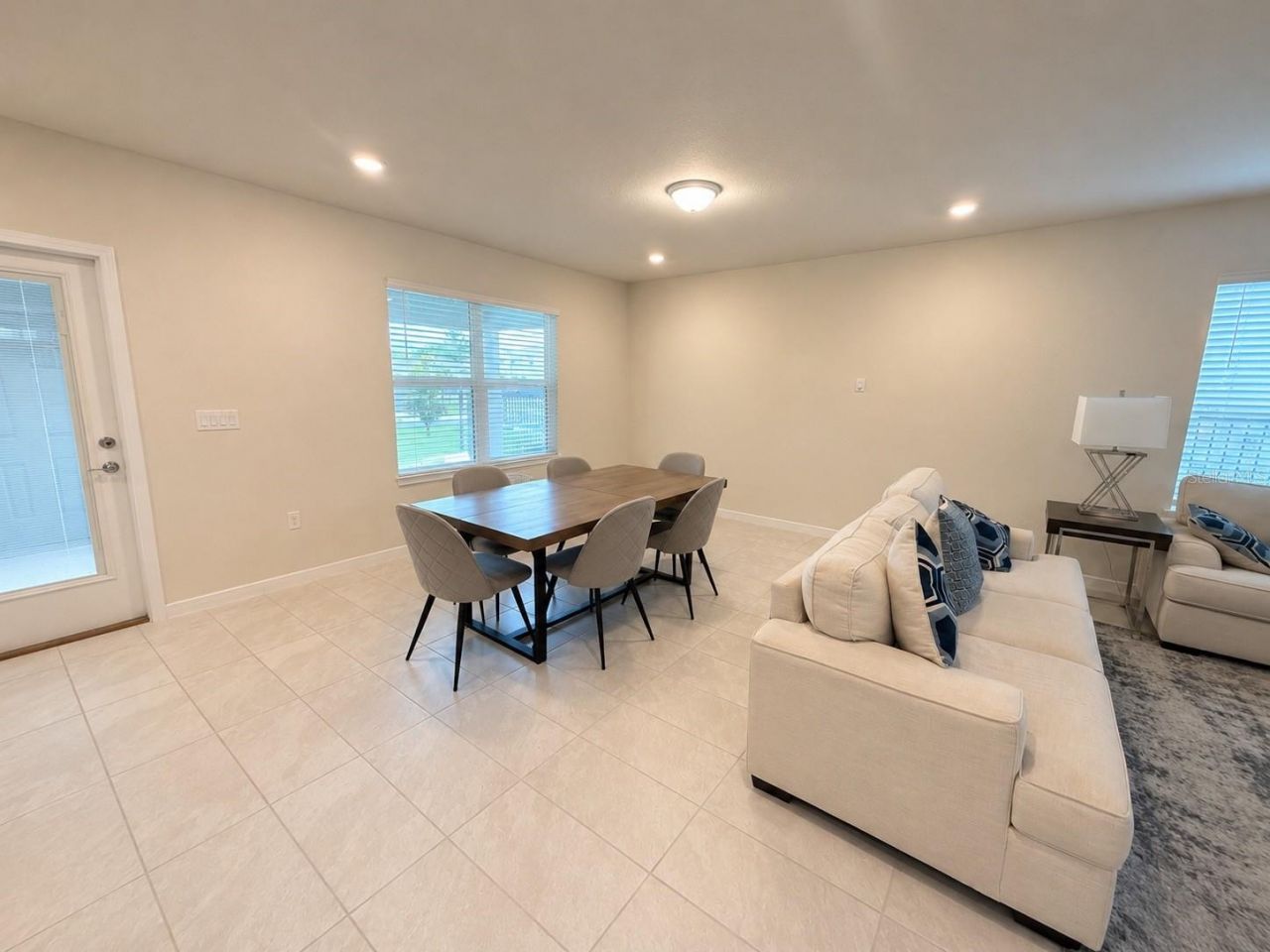 4086 Lush View Drive , Apopka, FL 32712 Photo