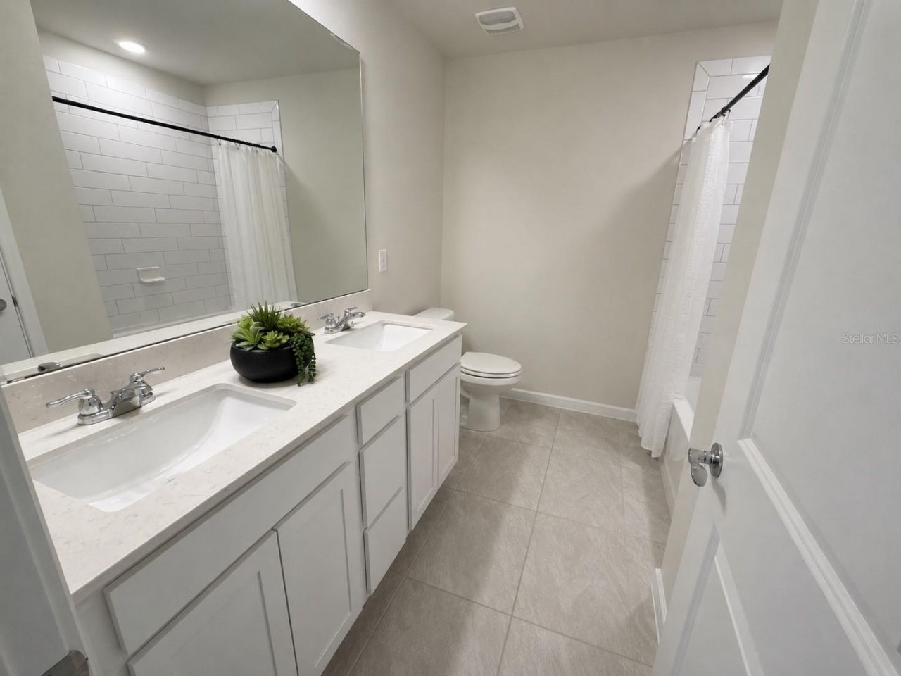 4086 Lush View Drive , Apopka, FL 32712 Photo