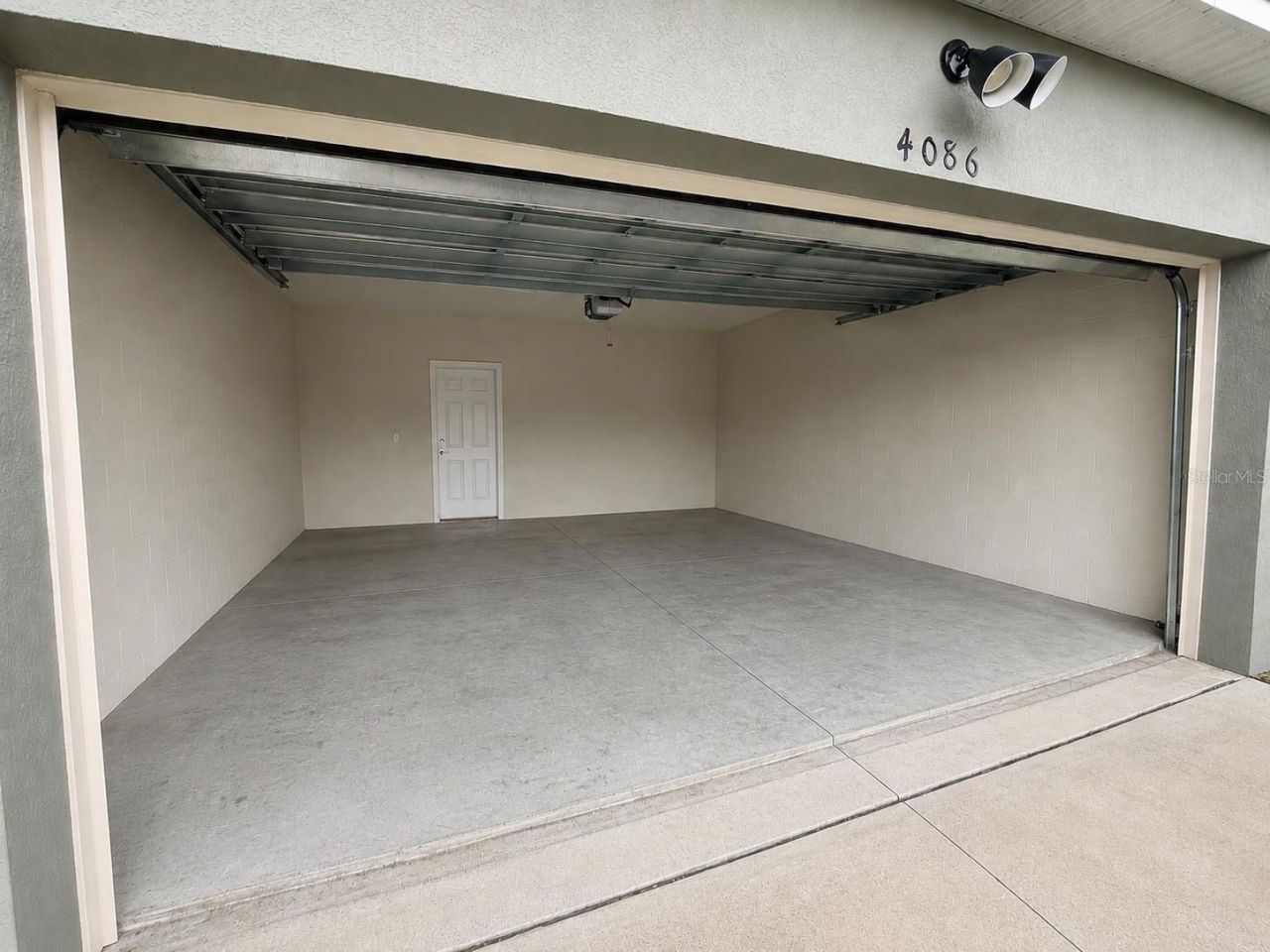 4086 Lush View Drive , Apopka, FL 32712 Photo