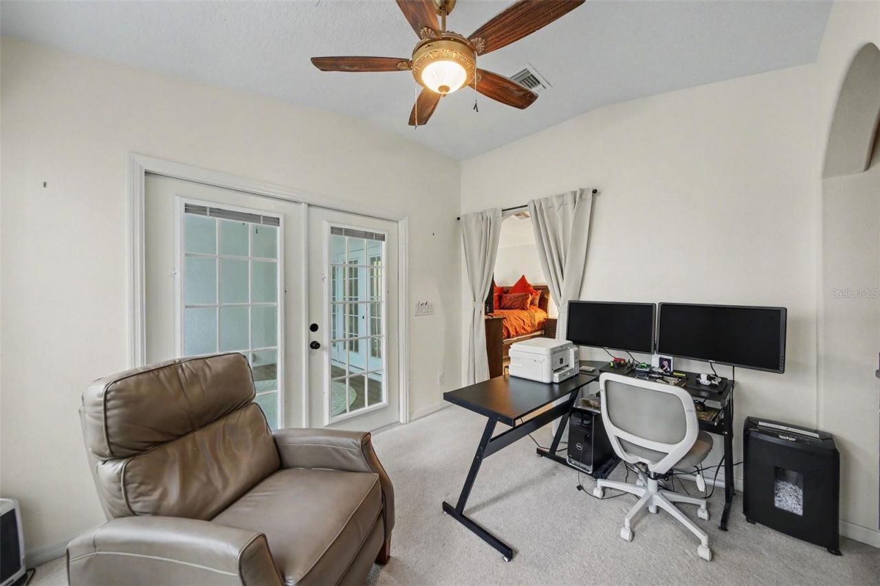 5384 Aurora Drive, Leesburg, FL 34748 Photo