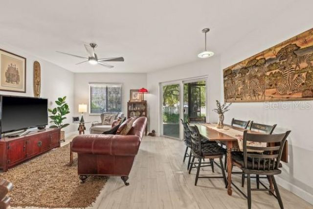 476 Santa Cruz Place Ne, Unit C, Saint Petersburg, FL 33703 Photo