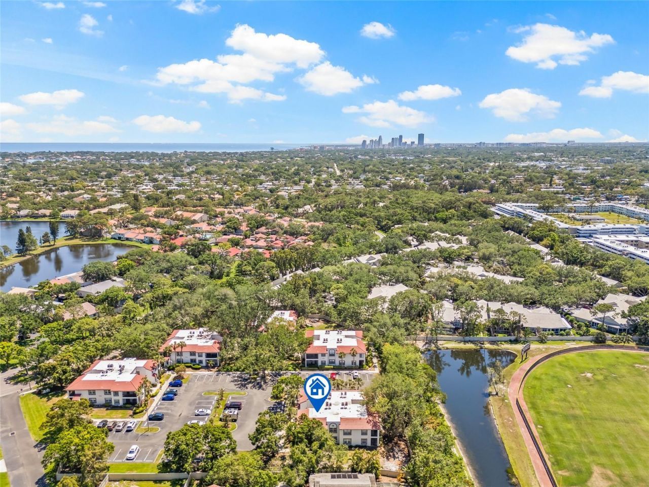 476 Santa Cruz Place Ne, Unit C, Saint Petersburg, FL 33703 Photo