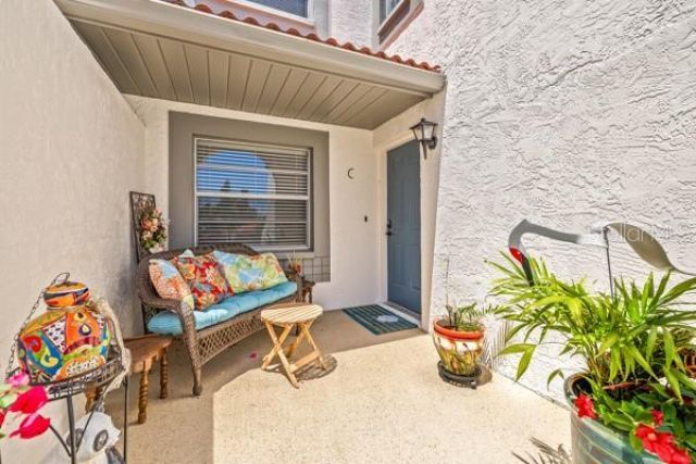 476 Santa Cruz Place Ne, Unit C, Saint Petersburg, FL 33703 Photo