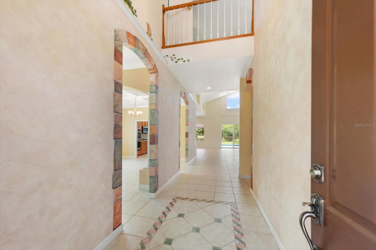 7699 Aralia Way, Seminole, FL 33777 Photo