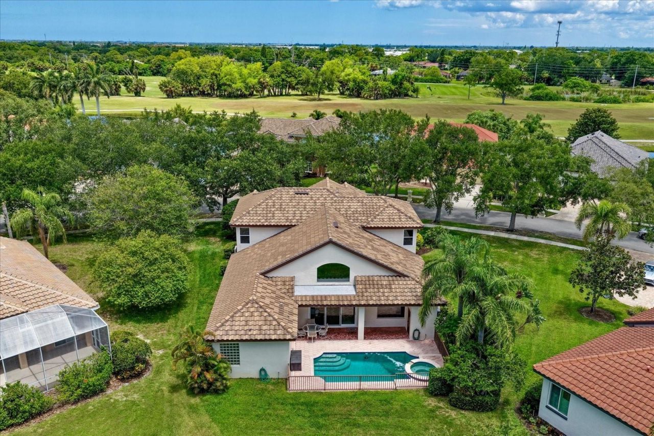 7699 Aralia Way, Seminole, FL 33777 Photo