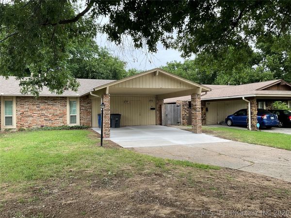 3228 S LAKEWOOD Avenue , Tulsa, OK 74135