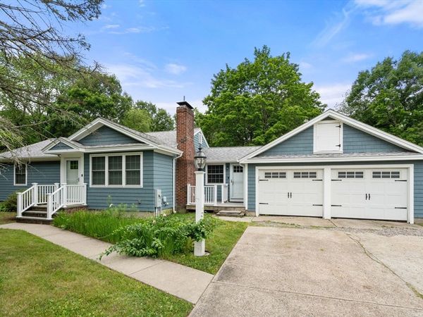 123 Oak Street, Westwood, MA 02090