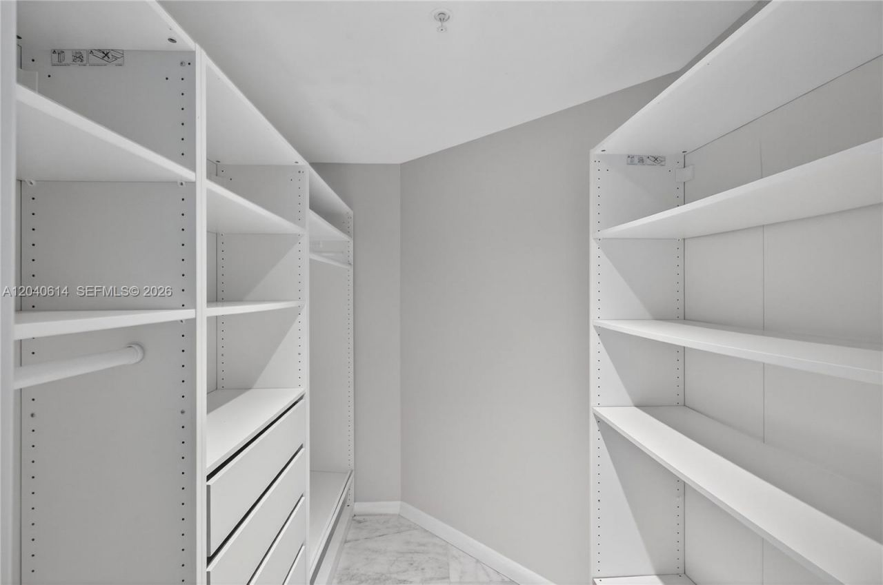 1010 SW 2nd Ave , Unit 603, Miami, FL 33130 Photo
