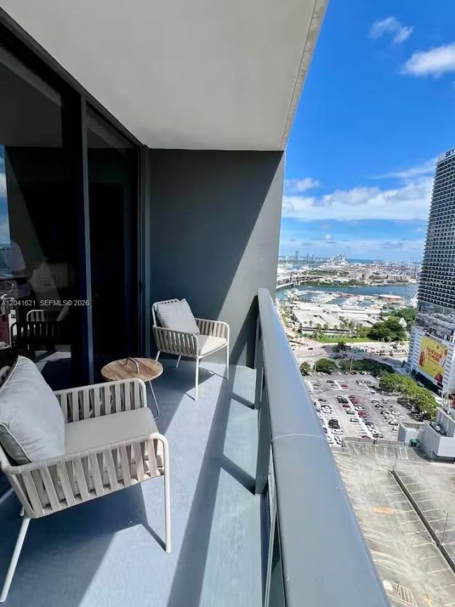 159 NE 6th St , Unit 2606, Miami, FL 33132 Photo
