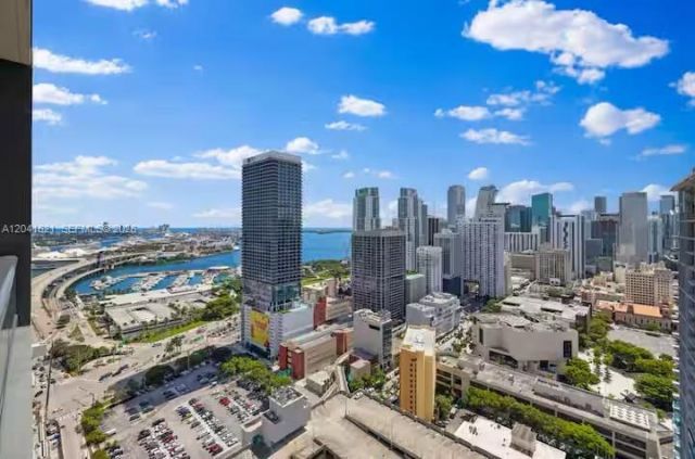159 NE 6th St , Unit 2606, Miami, FL 33132 Photo