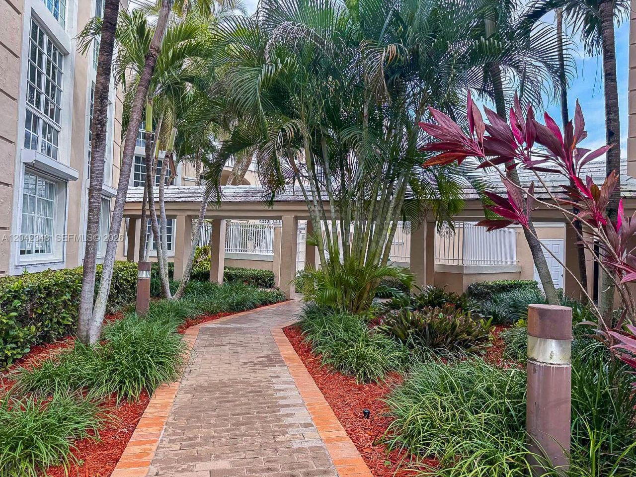 1280 S Alhambra Cir, Unit 2107, Coral Gables, FL 33146 Photo