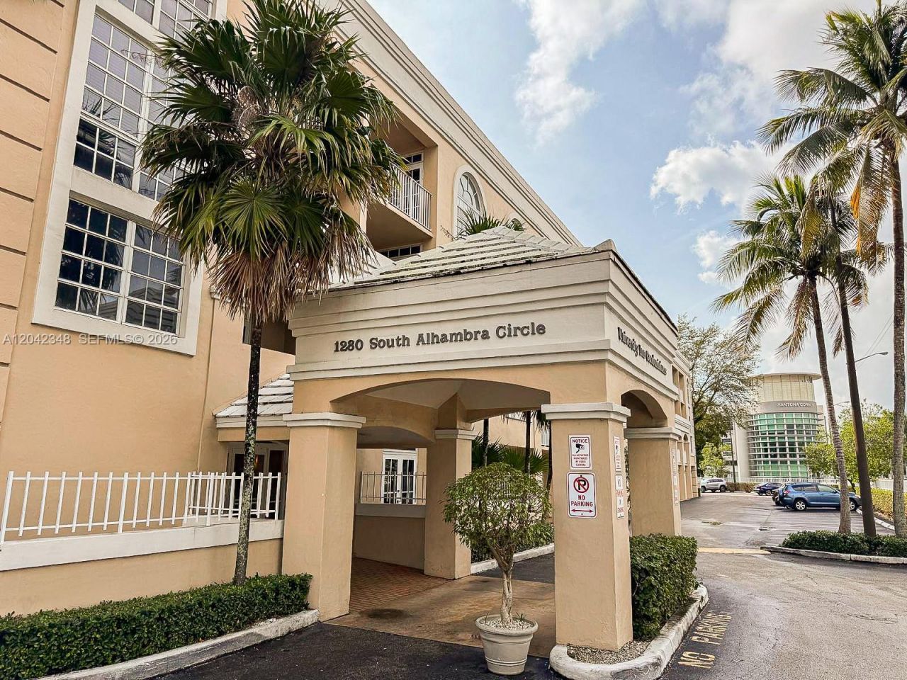 1280 S Alhambra Cir, Unit 2107, Coral Gables, FL 33146 Photo