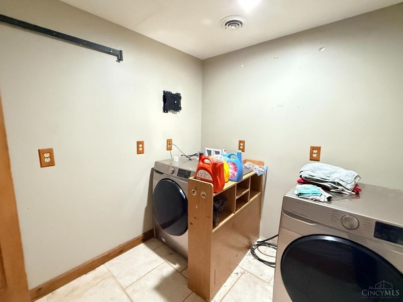 7205 St Rt 124, Mifflin Township, OH 45646 Photo 9