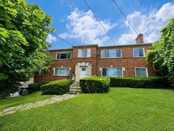 5478 Montgomery Road, Cincinnati, OH 45212
