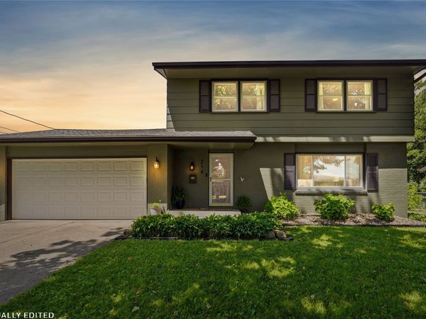 218 NW Arlan Drive , Ankeny, IA 50023