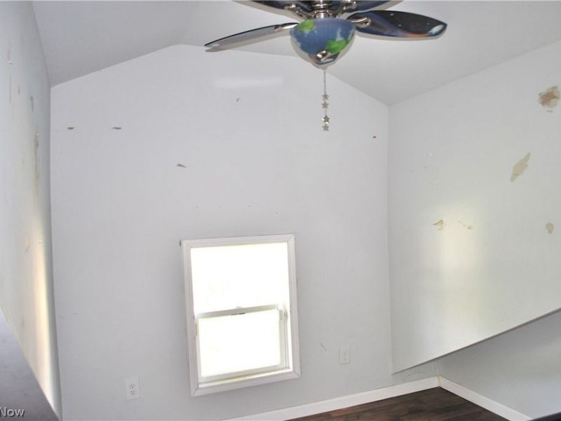320 Broadway Street, Amherst, OH 44001 Photo 16
