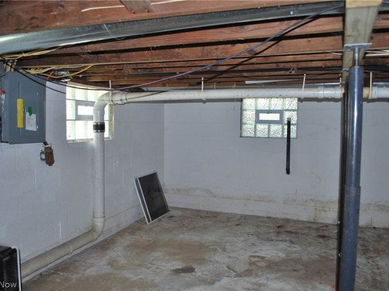 320 Broadway Street, Amherst, OH 44001 Photo 19