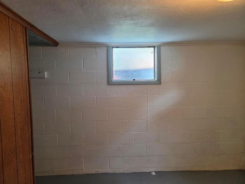 3325 Latonia, Columbus, OH 43232 Photo 19