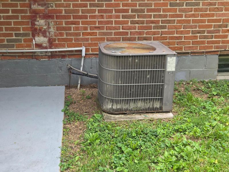 3325 Latonia, Columbus, OH 43232 Photo 23