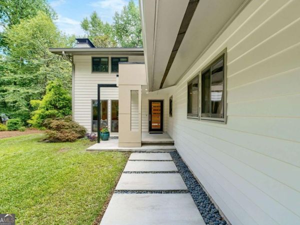 2668 Lake Road, Tucker, GA 30084