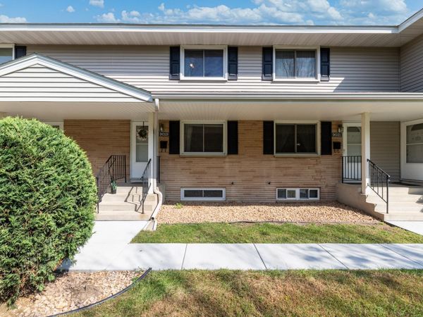 9019 18th Avenue S, Unit 210, Bloomington, MN 55425