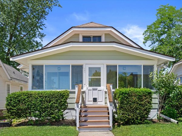 140 S Hartwell Ave, Waukesha, WI 53186