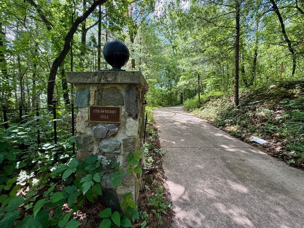 1787 Strawberry Rd, Cottage Grove, WI 53531