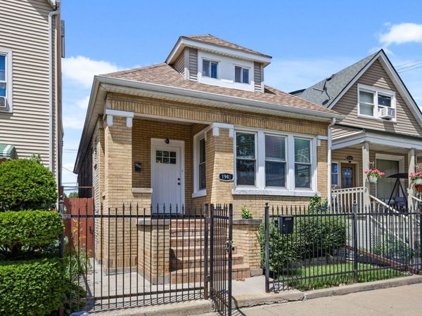 1940 N Kenneth Avenue , Chicago, IL 60639