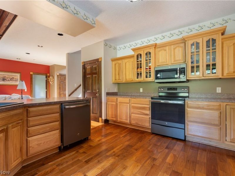 1100 E Bayton Street, Alliance, OH 44601 Photo 18