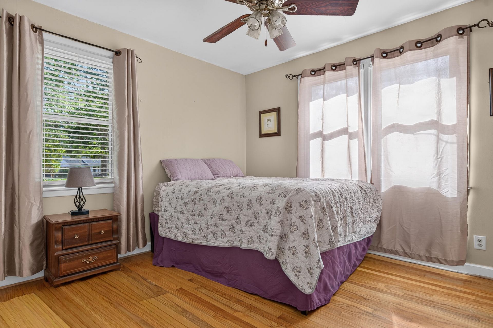 56 Woodlawn Terrace Photo 27