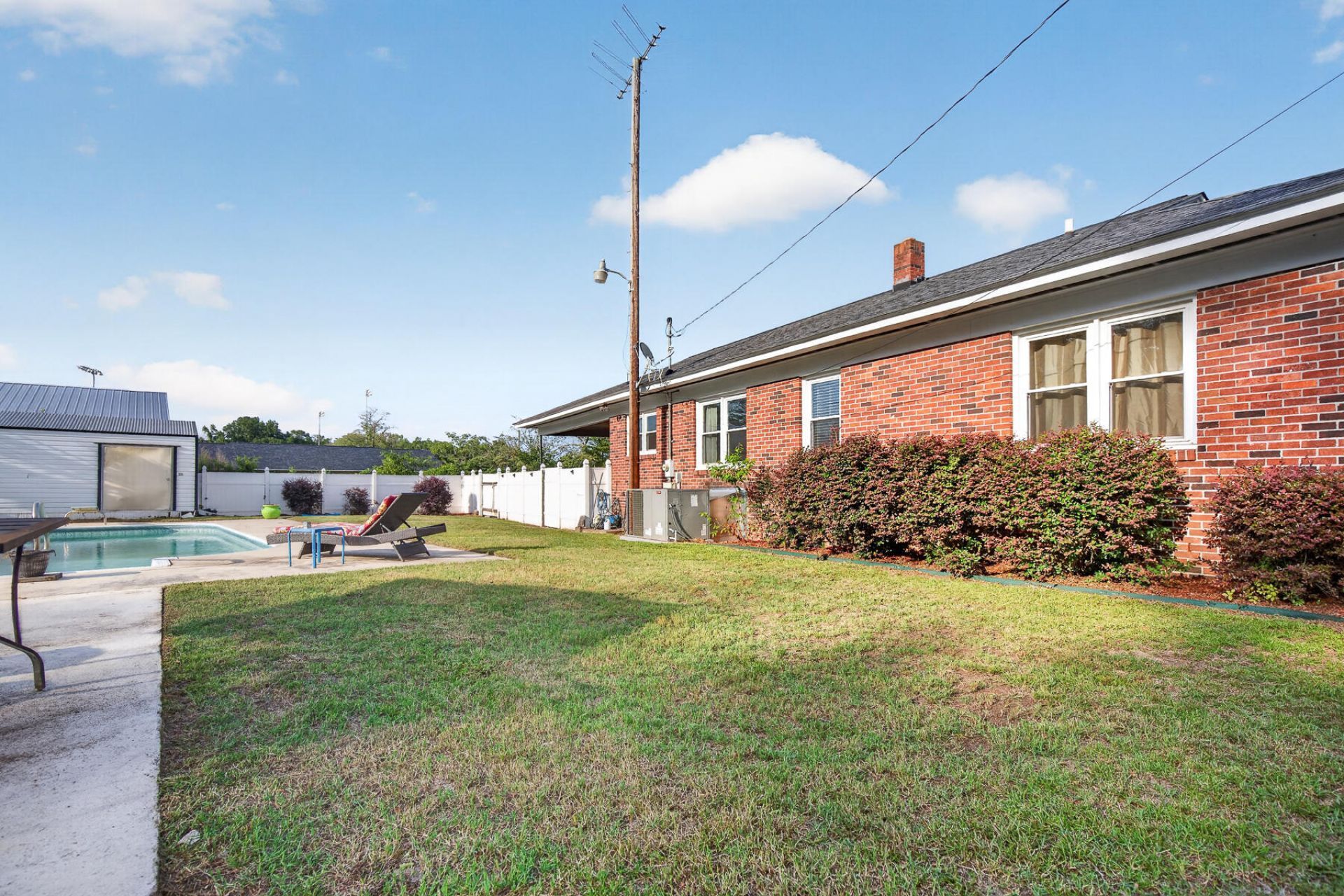 56 Woodlawn Terrace Photo 42