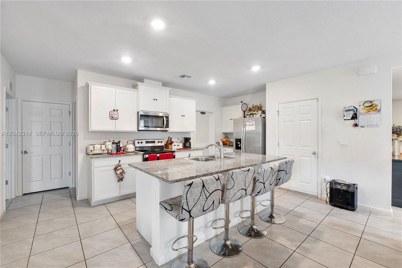 12276 SW Nettuno Way, Port Saint Lucie, FL 34987 Photo