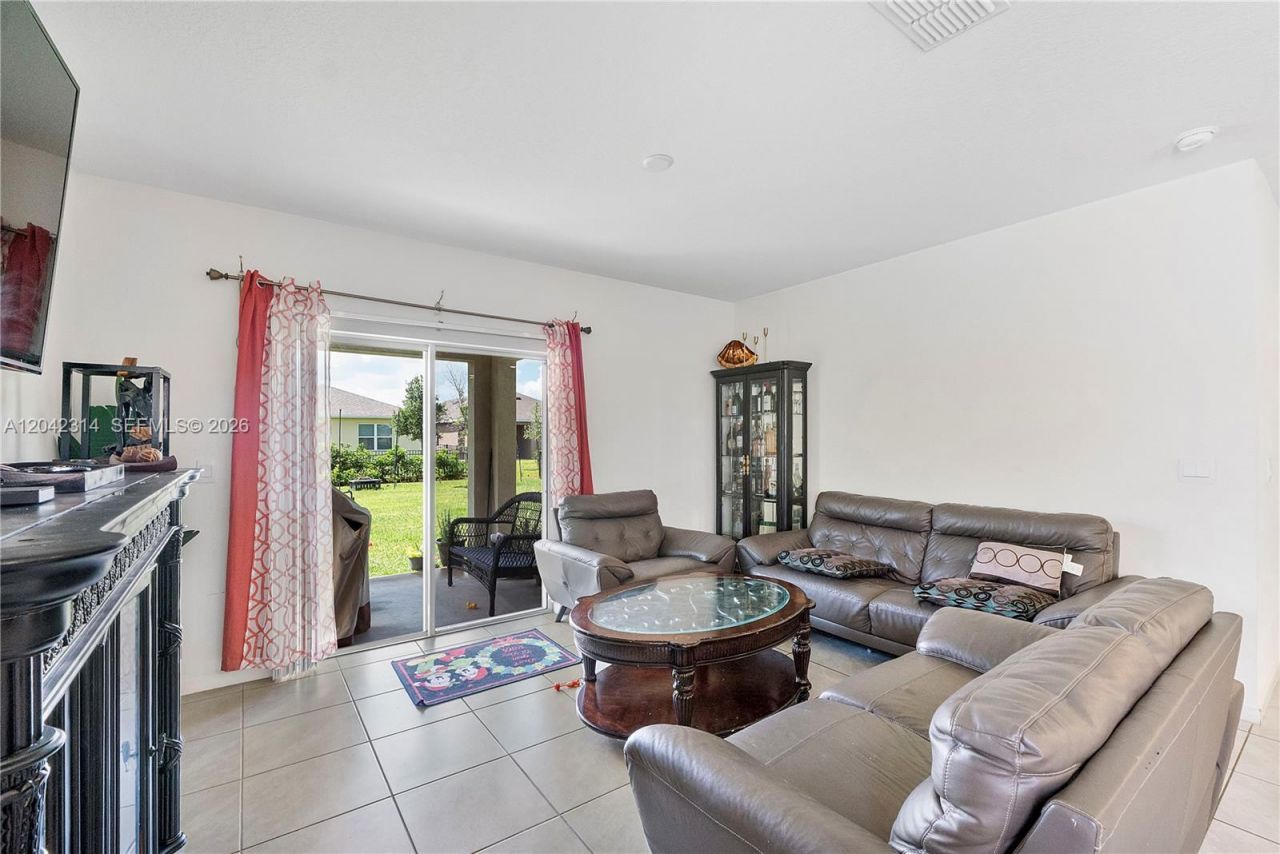 12276 SW Nettuno Way, Port Saint Lucie, FL 34987 Photo