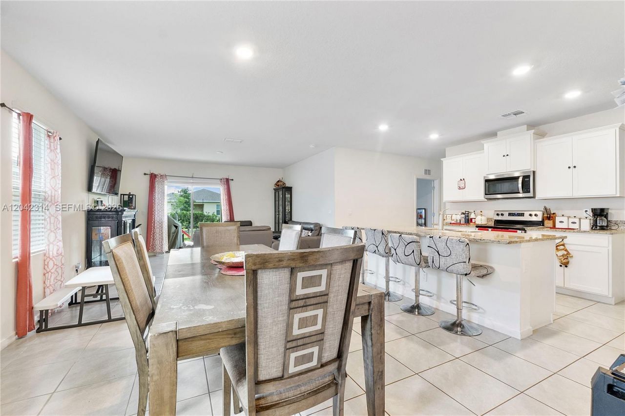 12276 SW Nettuno Way, Port Saint Lucie, FL 34987 Photo