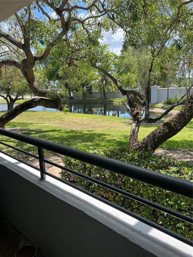951 Lyons Rd , Unit 6104, Coconut Creek, FL 33063 Photo