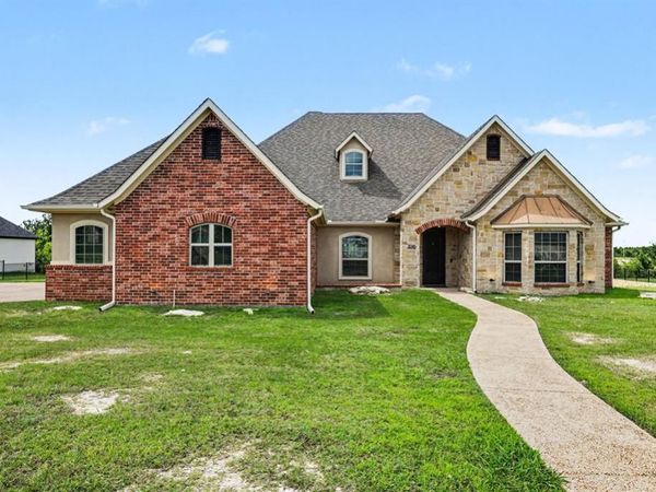 2016 Fox Bend Trace, Gunter, TX 75058
