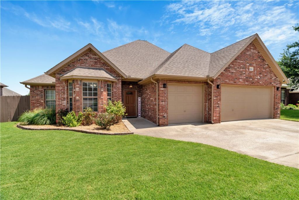 6262 W Persimmon Street, Fayetteville, AR 72704 Main Photo